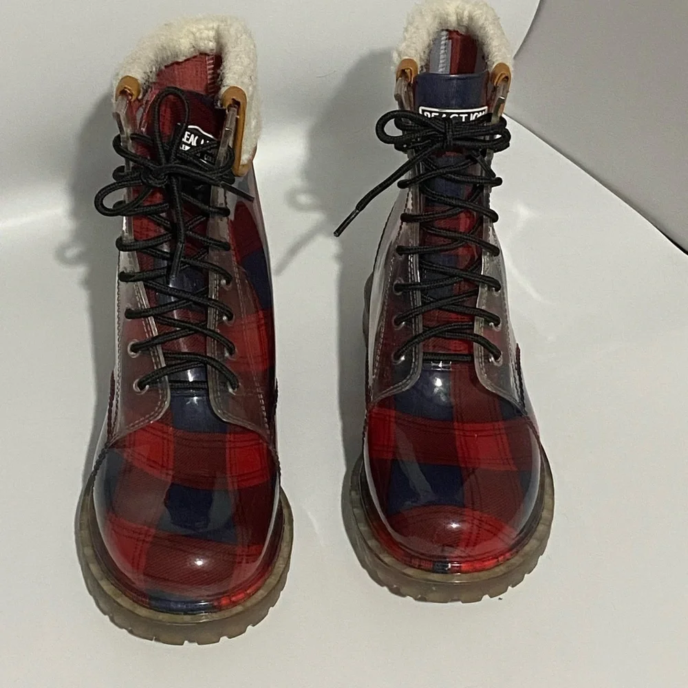 Kenneth Cole Reaction Red and Blue Plaid Winter Waterproof Boots